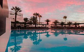 Aequora Lanzarote Suites